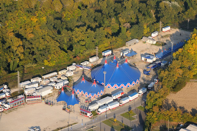 clicca e guardaci in alta risoluzione